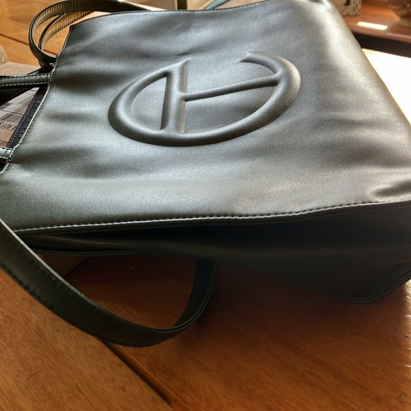 Telfar Medium Green Shopping Bag - Picture 8 of 11